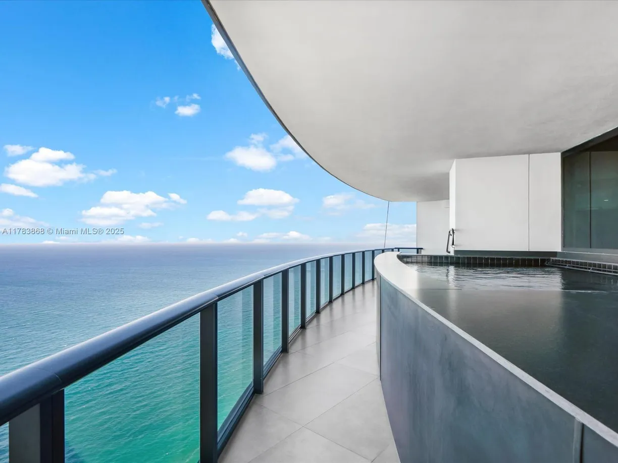 South Florida Real Estate | View 18555 Collins Ave, 5505 | 3 Beds, 4 Baths