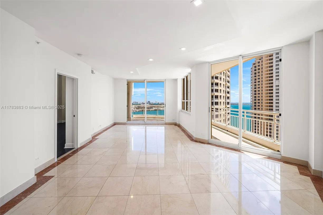 South Florida Real Estate | View 888 Brickell Key Dr, 2611 | Listing
