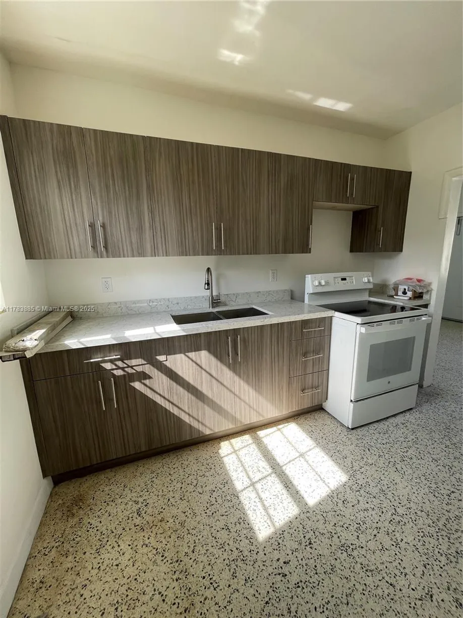 South Florida Real Estate | View 1135 NE 111th St, 1135 | 1 Bed, 1 Bath