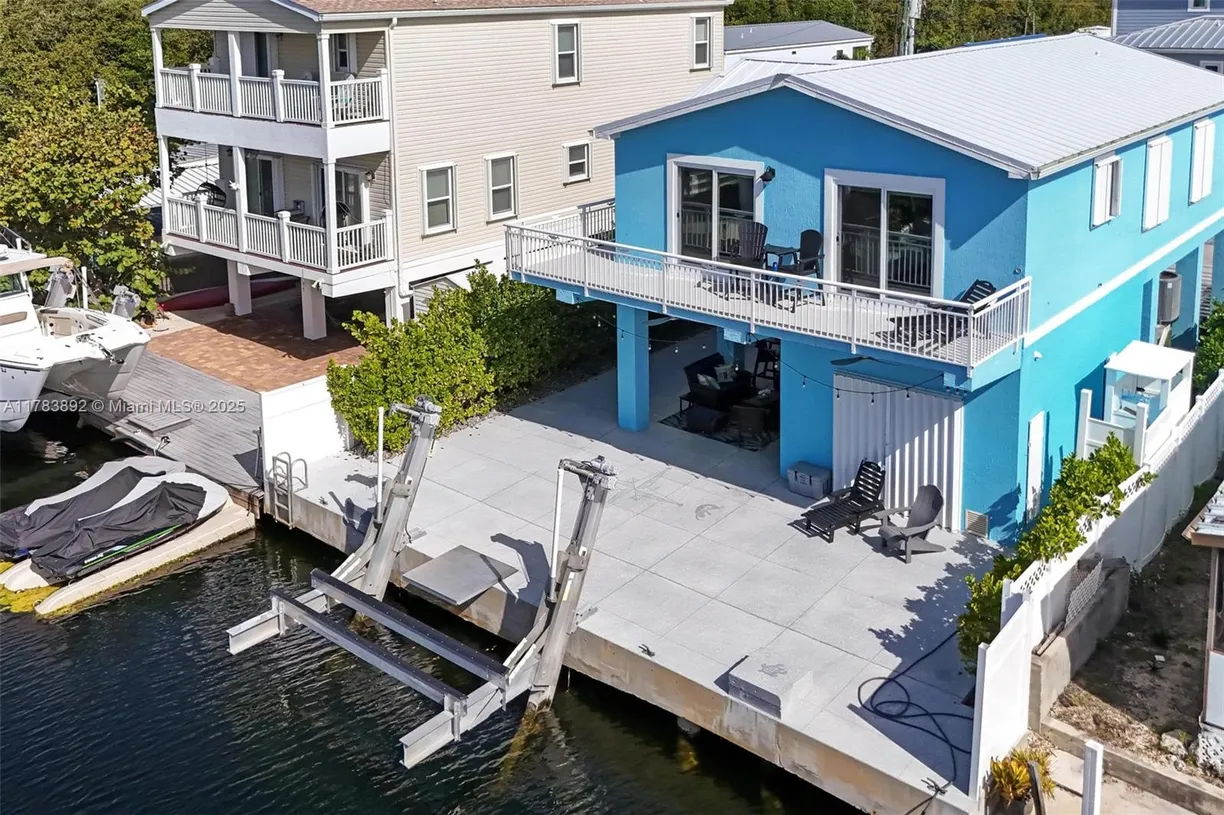 South Florida Real Estate | View 234 Allen Ave | Listing
