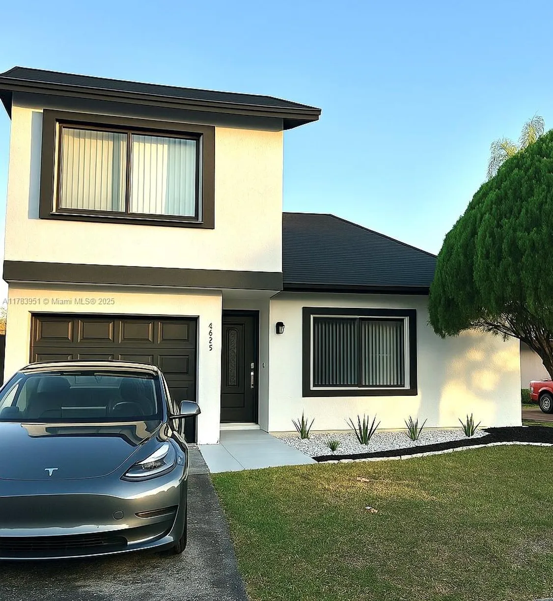 South Florida Real Estate | View 14795 SW 97 ter, 00 | 4 Beds, 3 Baths