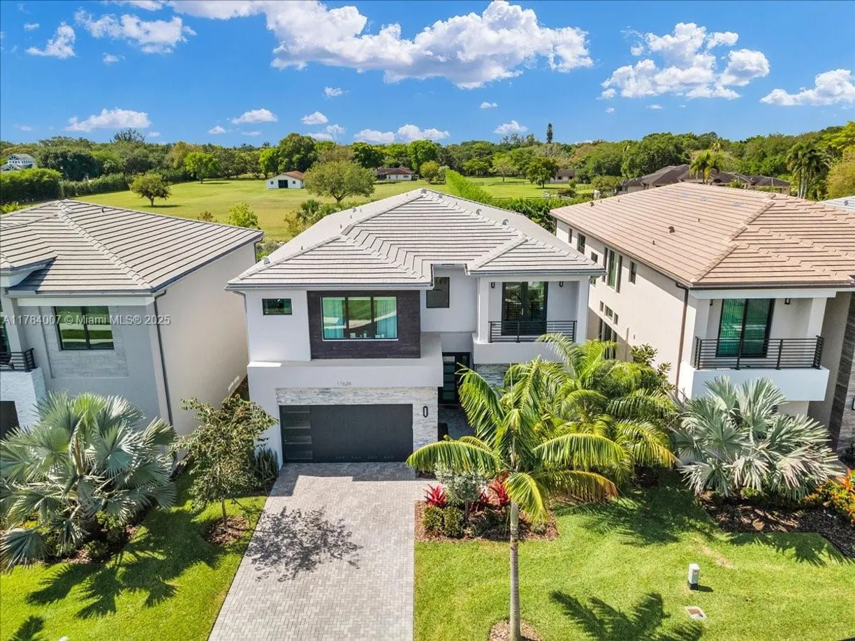 South Florida Real Estate | View 17628 Sparkling River Rd, 17628 | 5 Beds, 5 Baths