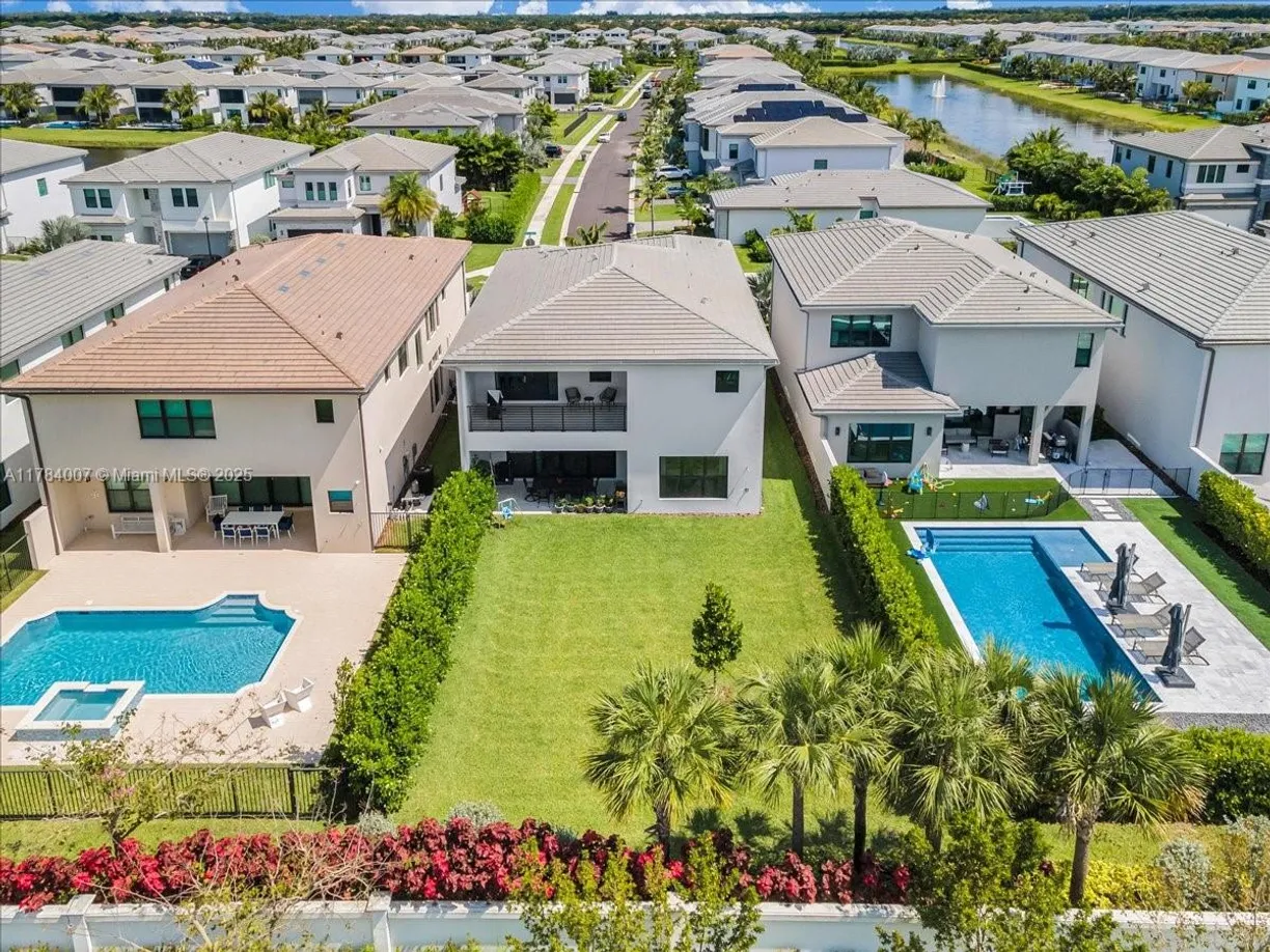 South Florida Real Estate | View 17628 Sparkling River Rd, 17628 | Listing