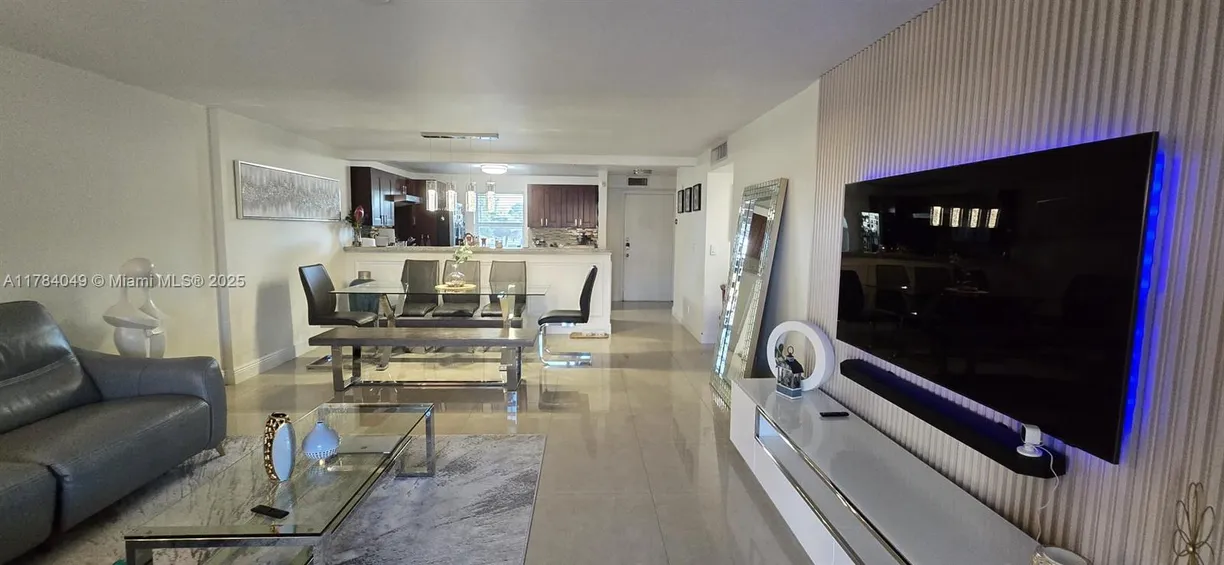 South Florida Real Estate | View 431 SE 3rd St, 205 | 2 Beds, 2 Baths