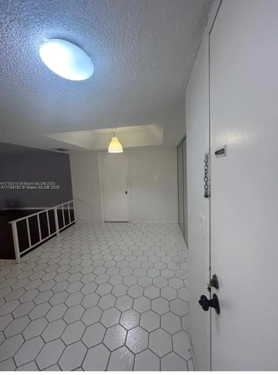 South Florida Real Estate | View 3720 Inverrary Dr, 3C | Listing