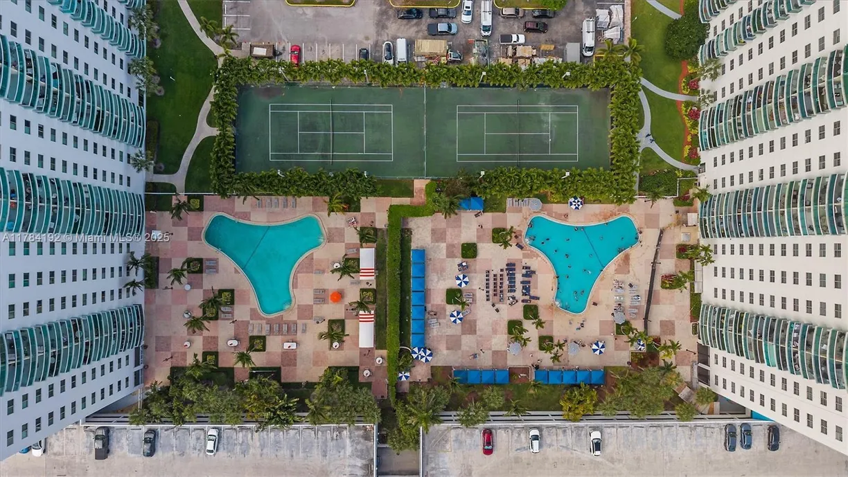 South Florida Real Estate | View 19380 Collins Ave, PH-24 | Listing