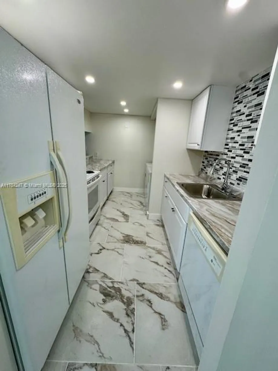 South Florida Real Estate | View 2081 NW 46th Ave, H102 | 2 Beds, 2 Baths