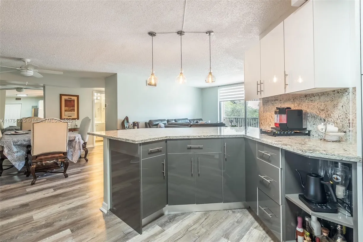South Florida Real Estate | View 5962 Morningstar Cir, 304 | Listing