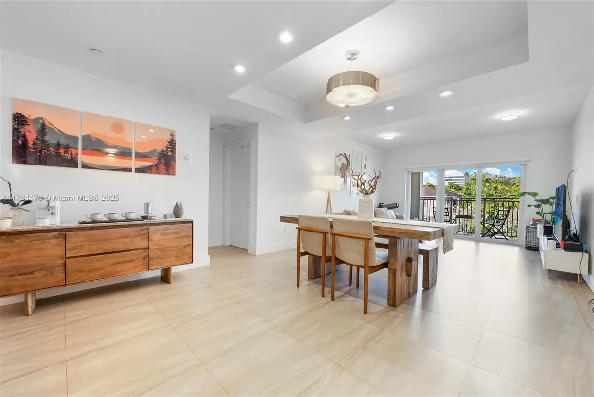 South Florida Real Estate | View 120 Salamanca Ave, 2A | 2 Beds, 2 Baths