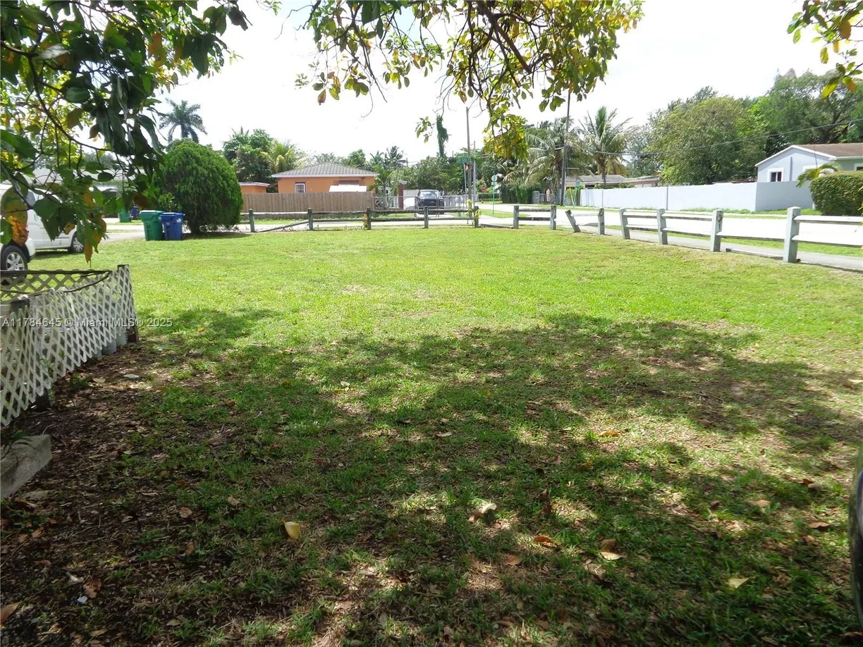 South Florida Real Estate | View  | Listing