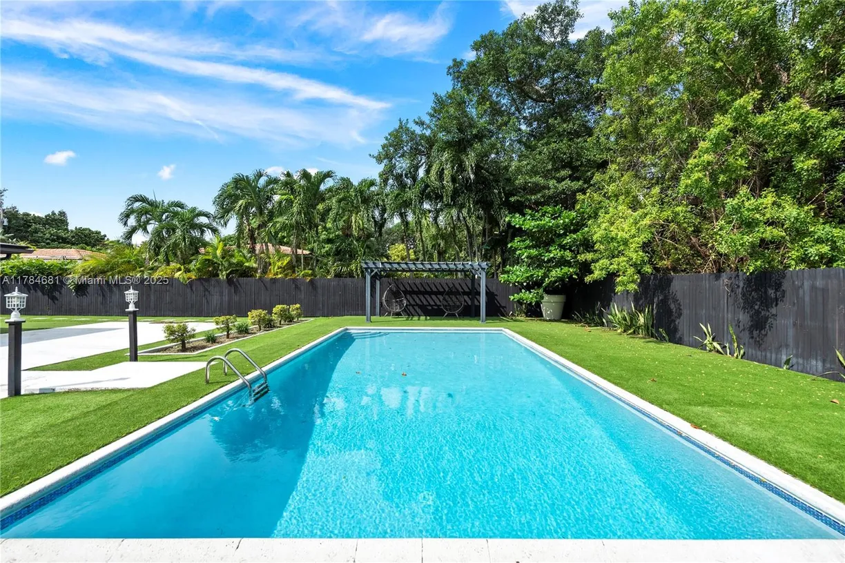 South Florida Real Estate | View 941 NE 83rd St | Listing