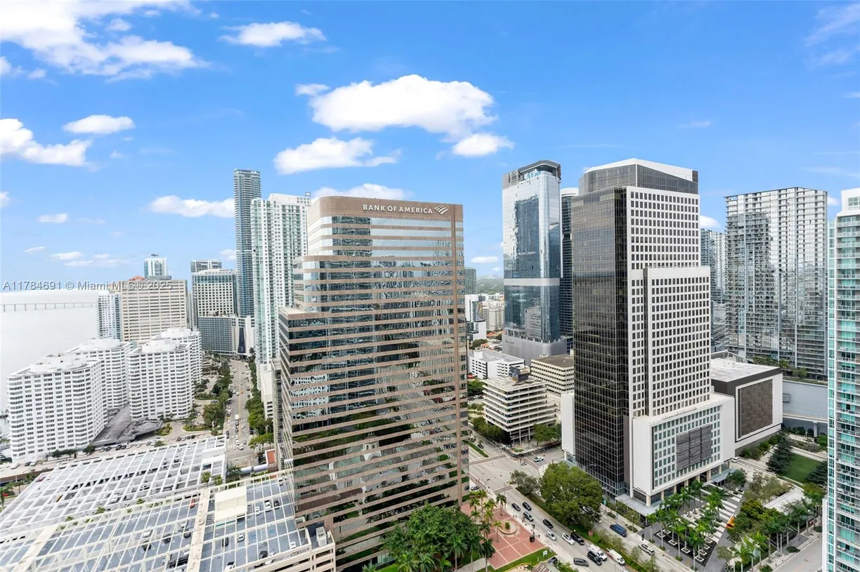 South Florida Real Estate | View 495 Brickell Ave, 3511 | Listing
