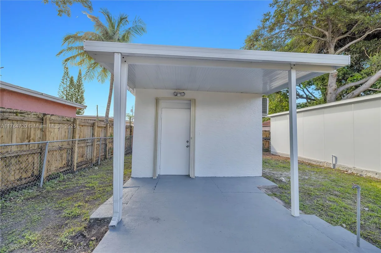 South Florida Real Estate | View 536 NW 25th Ave, D | 1 Bath
