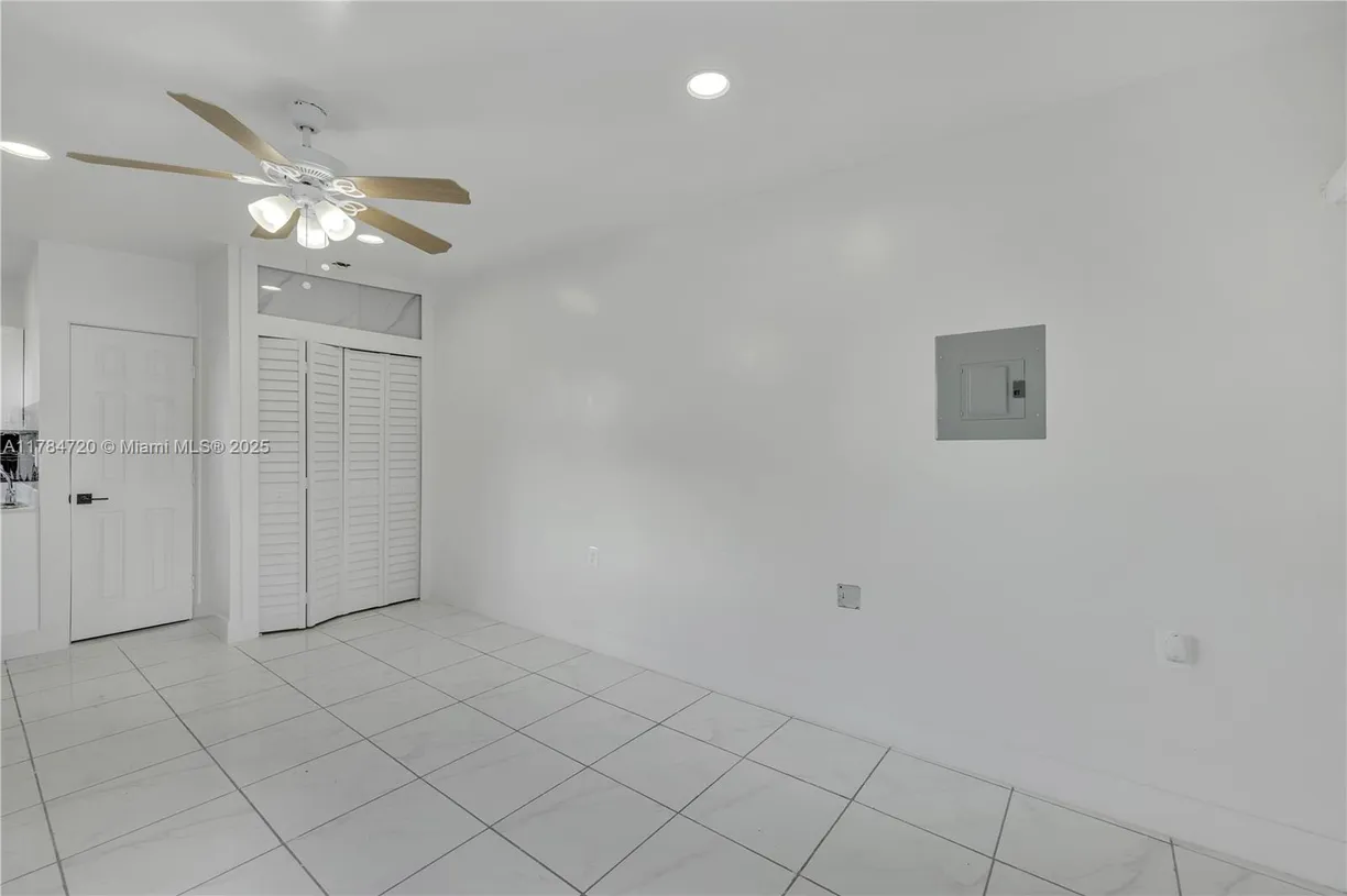 South Florida Real Estate | View 536 NW 25th Ave, D | Listing