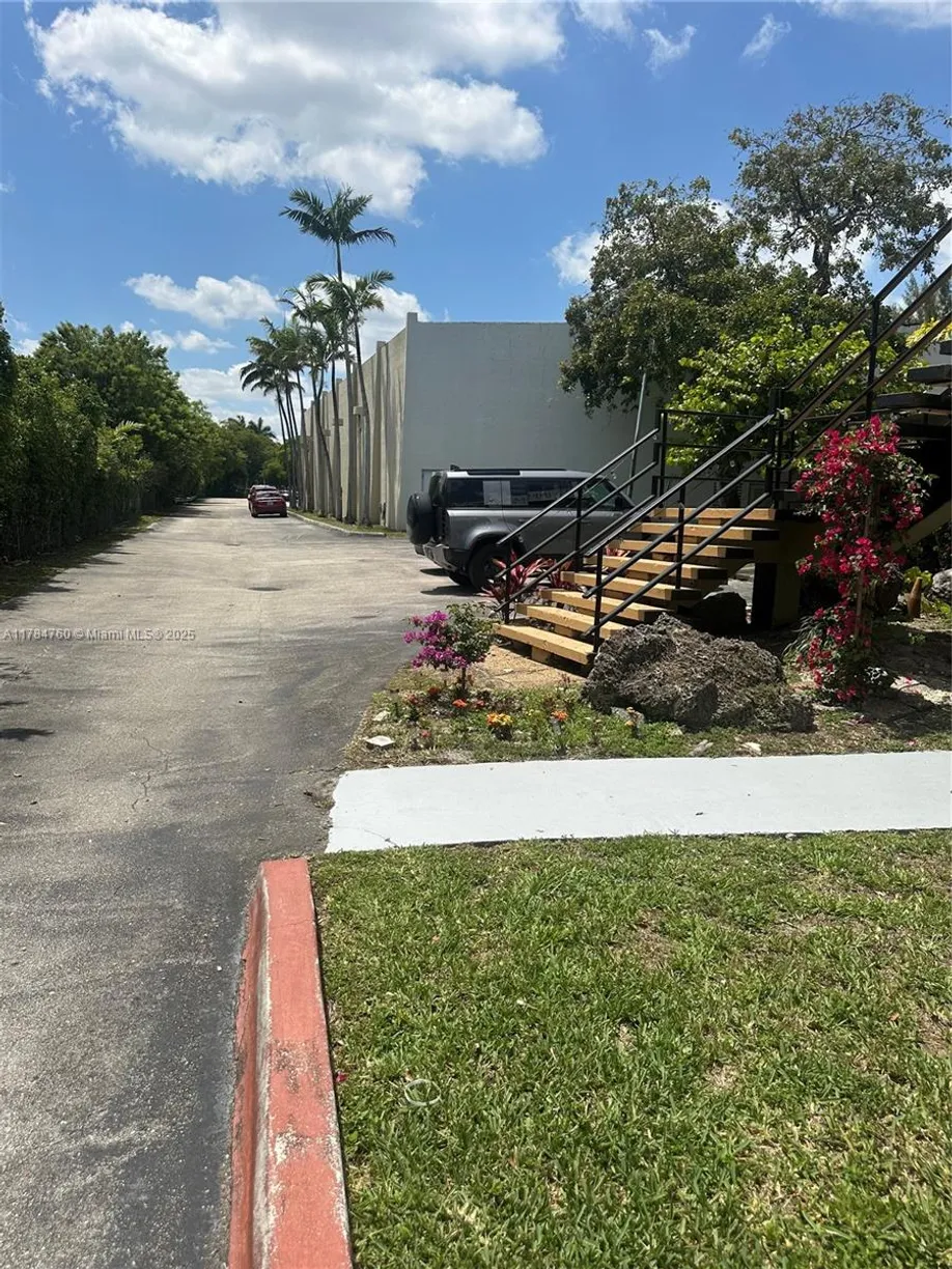 South Florida Real Estate | View 18500 NE 5th Ave | Listing