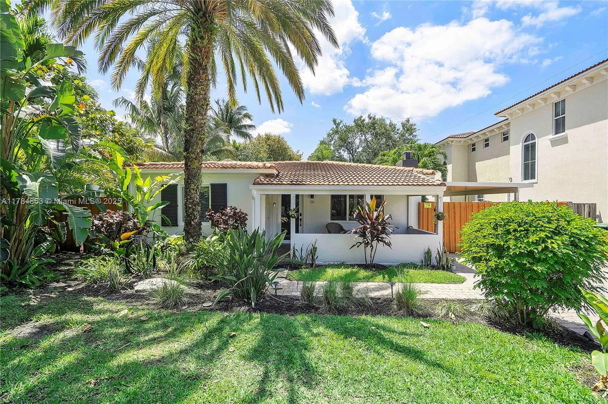 South Florida Real Estate | View 705 SW 8th Ave | 2 Beds, 1 Bath