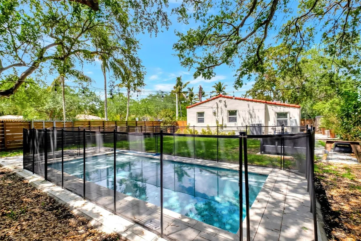 South Florida Real Estate | View 12075 NE 10th Ave | Listing