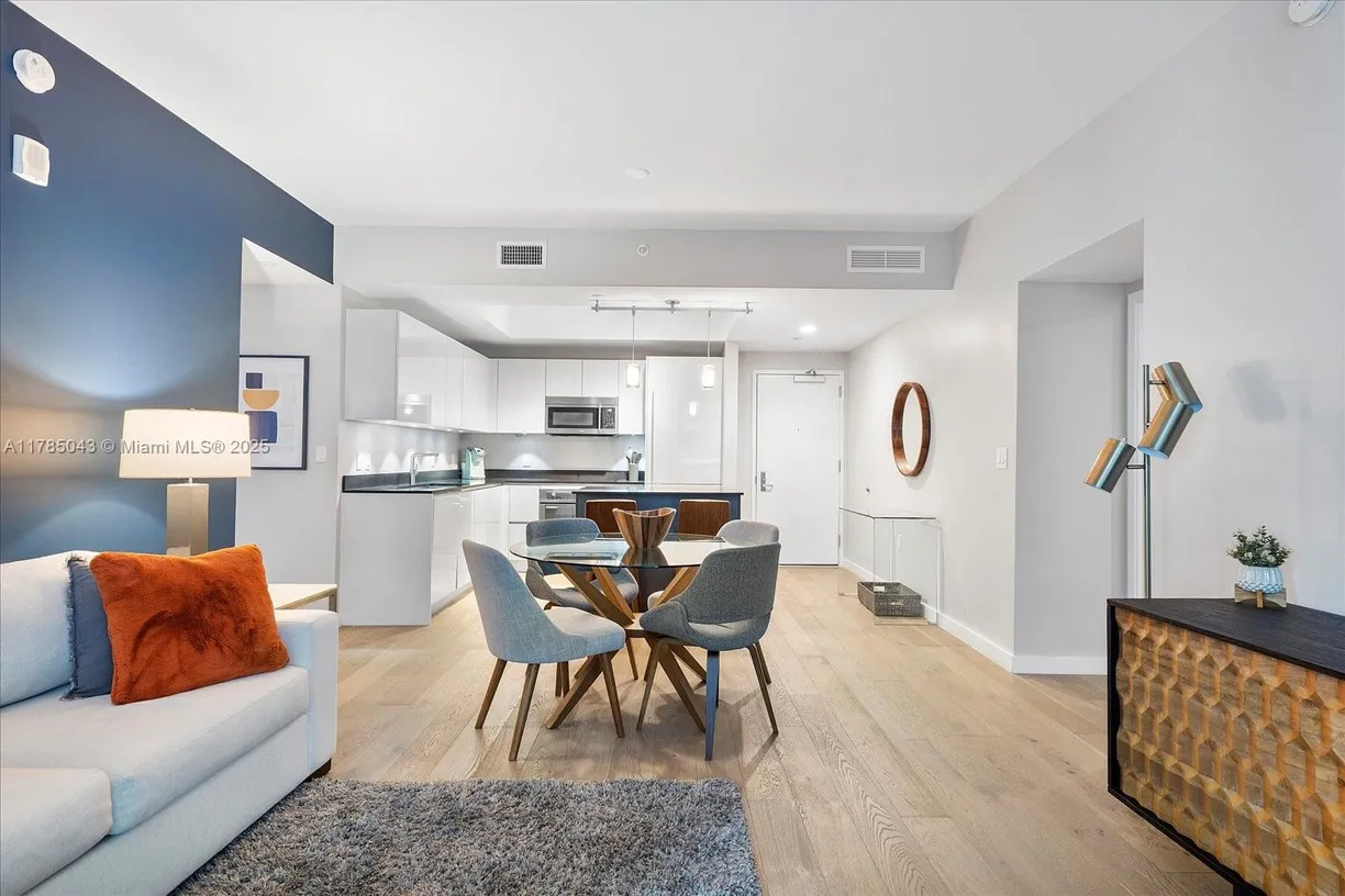 South Florida Real Estate | View 1010 Brickell Ave, 2307 | Listing