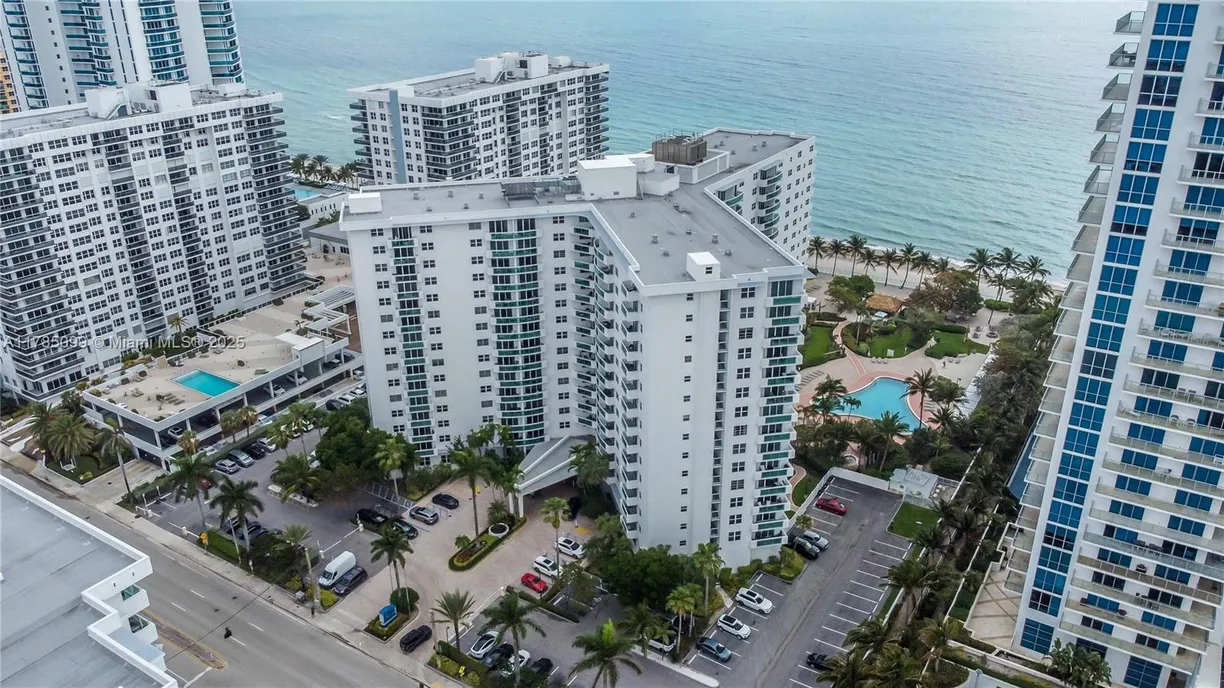 South Florida Real Estate | View 3001 S Ocean Dr, 1009 | 2 Beds, 2 Baths