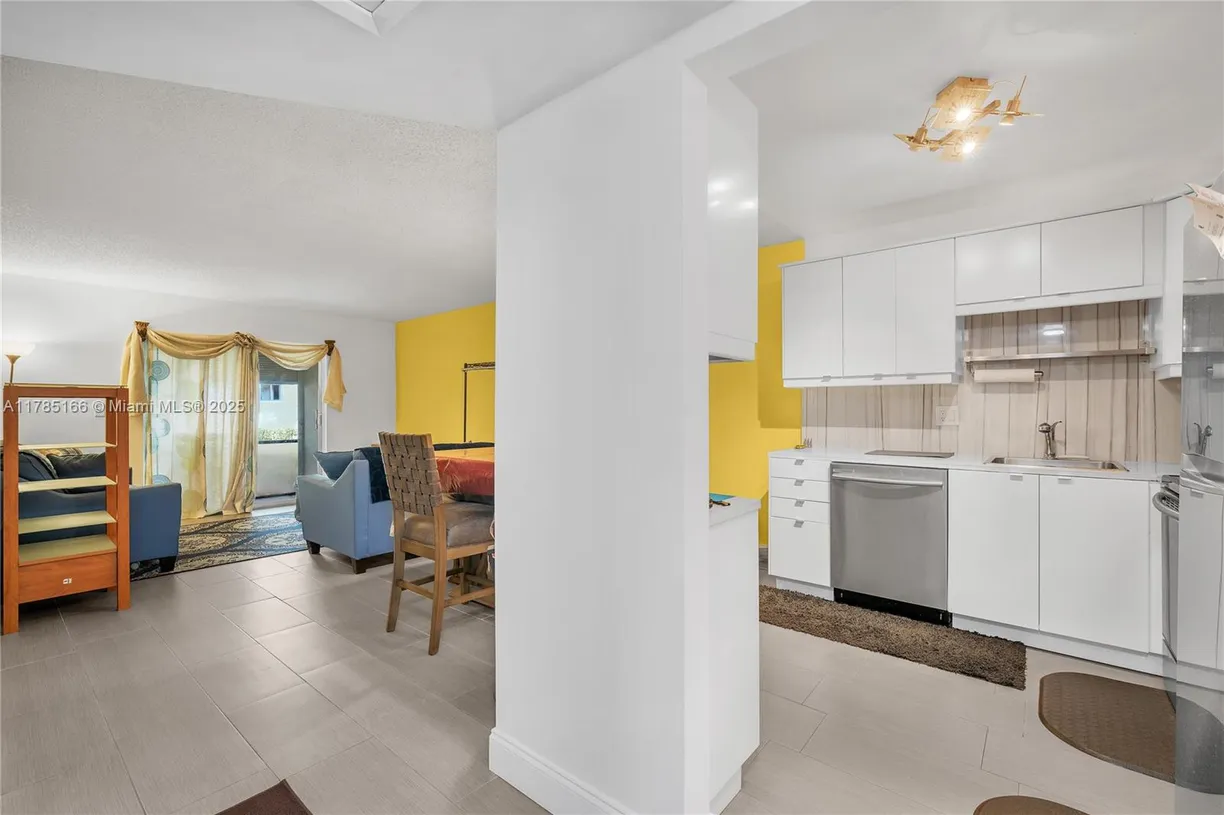 South Florida Real Estate | View 257 S Cypress Rd, 416 | Listing