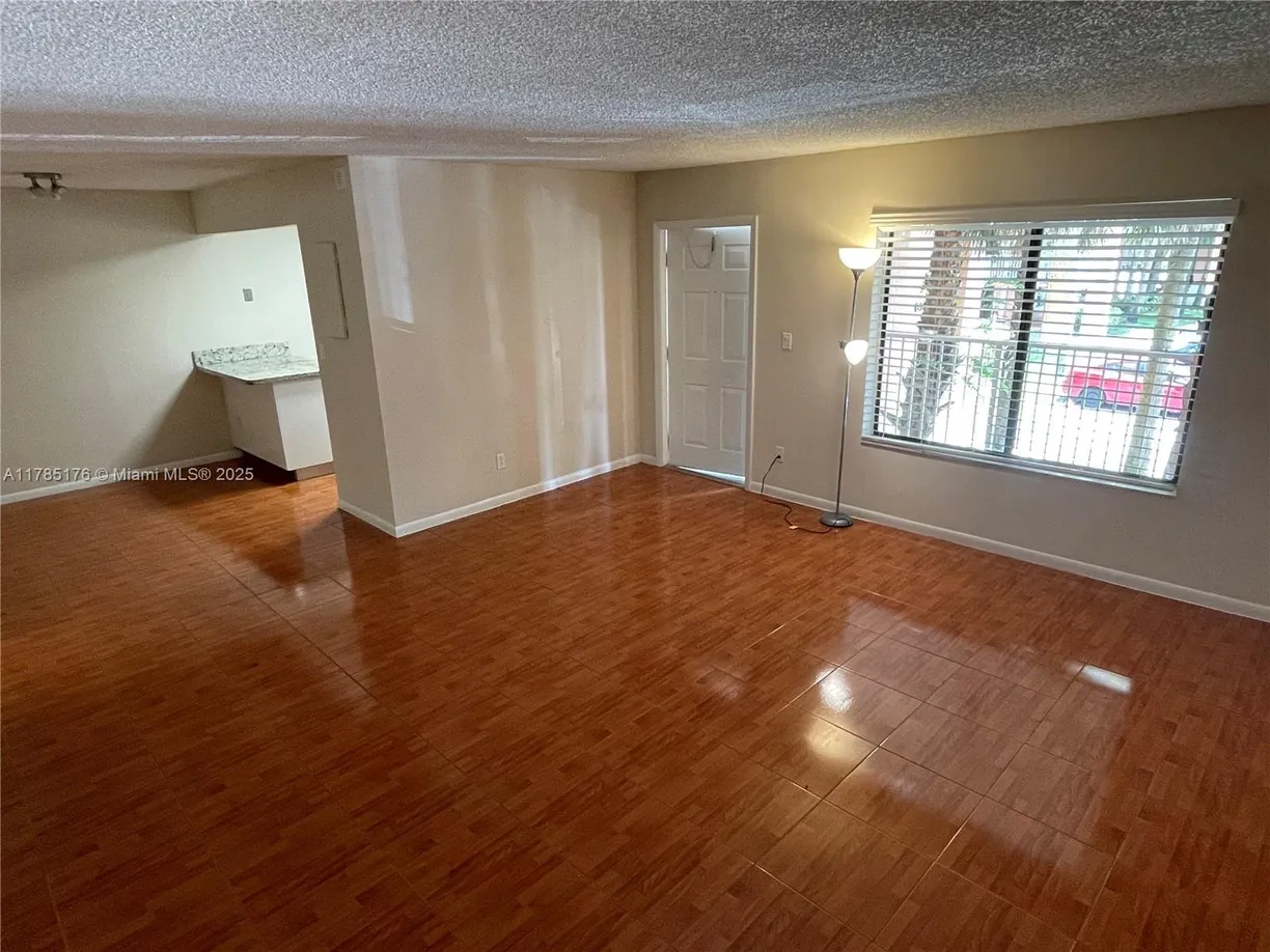 South Florida Real Estate | View 6900 SW 39th St, 206J | Listing