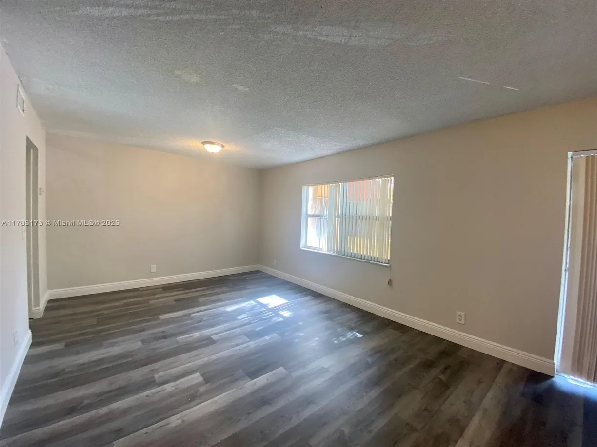 South Florida Real Estate | View 17901 NW 68th Ave, T206 | Listing