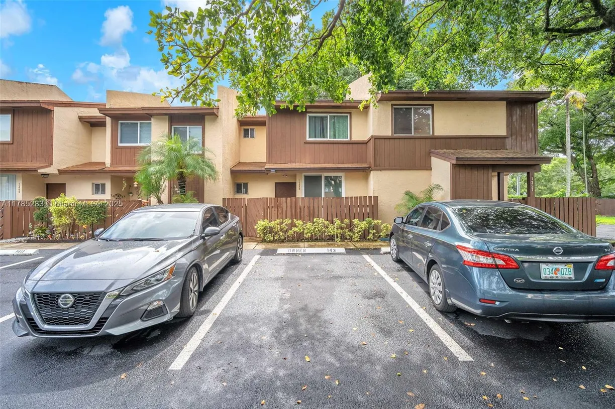 South Florida Real Estate | View 1359 Hampton Blvd | Listing