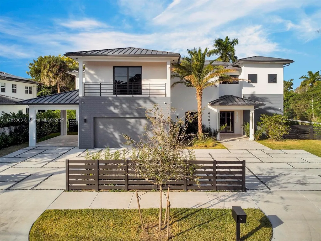 South Florida Real Estate | View 6401 SW 84th St | 7 Beds, 6 Baths