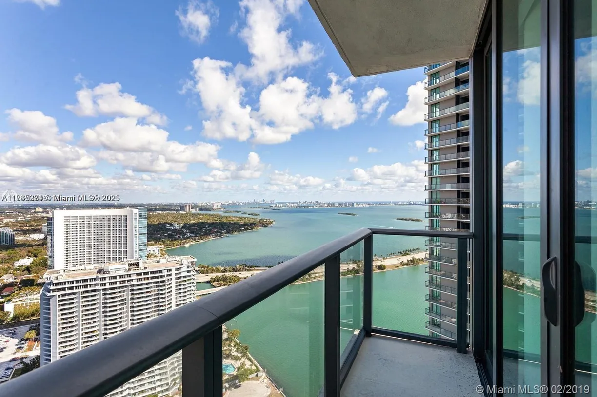 South Florida Real Estate | View 650 NE 32nd St, 4108 | Listing
