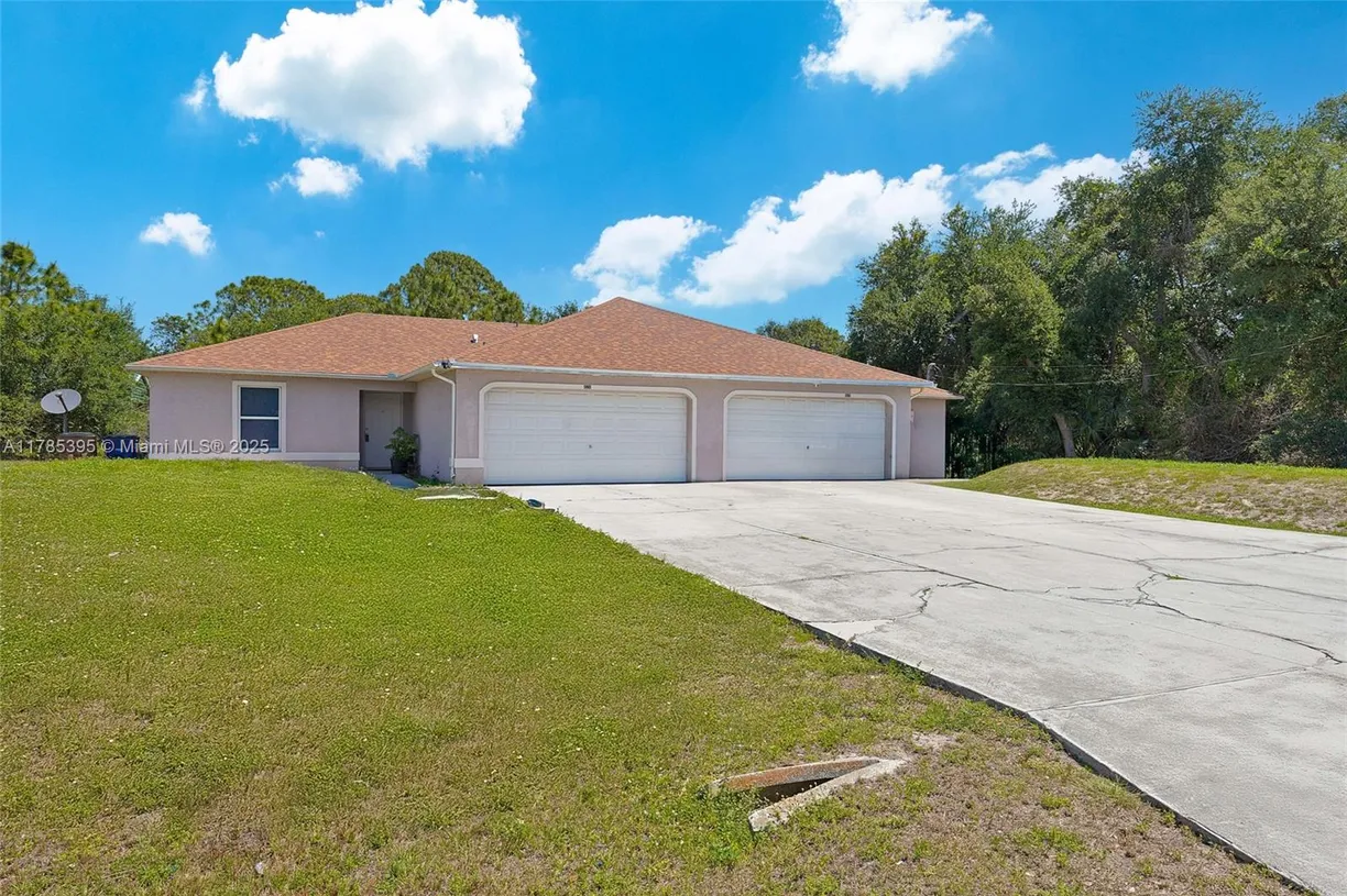 South Florida Real Estate | View 4530 29th St SW | Listing