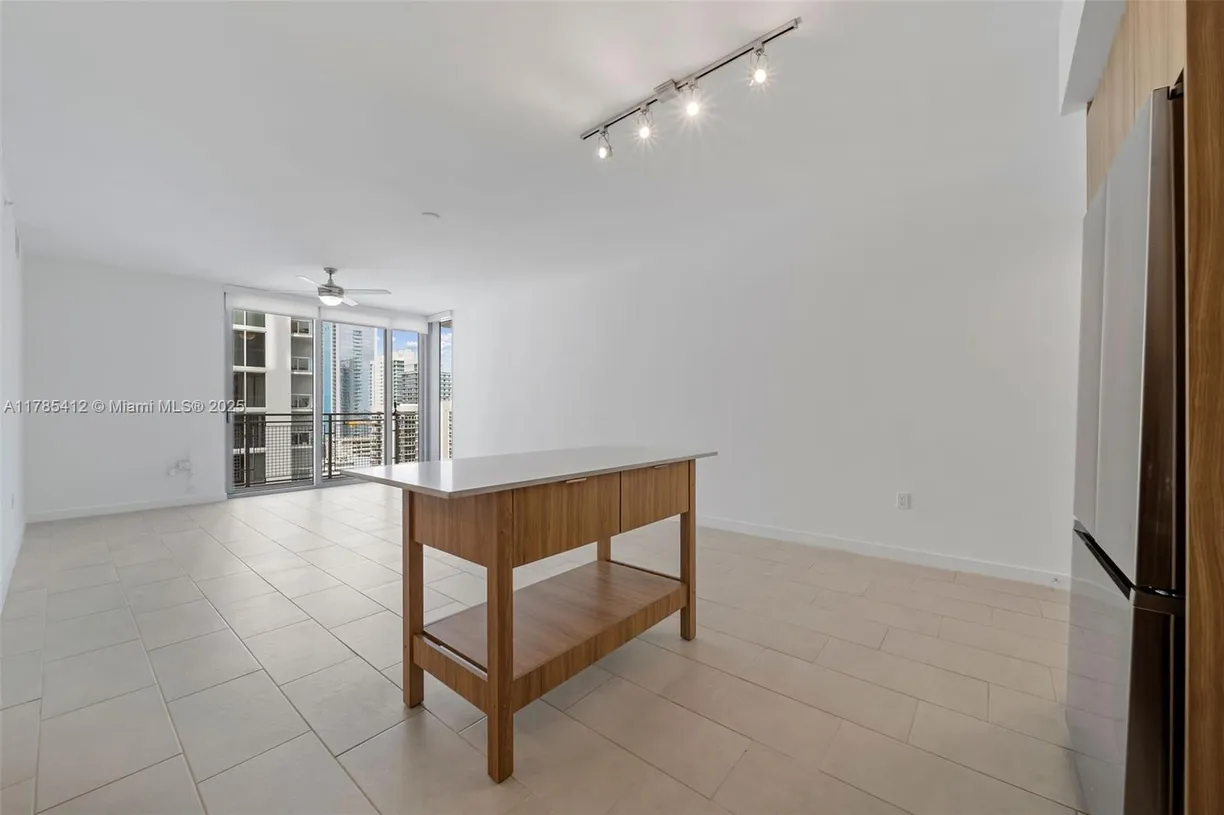 South Florida Real Estate | View 2150 N Bayshore Dr, 1509 | Listing
