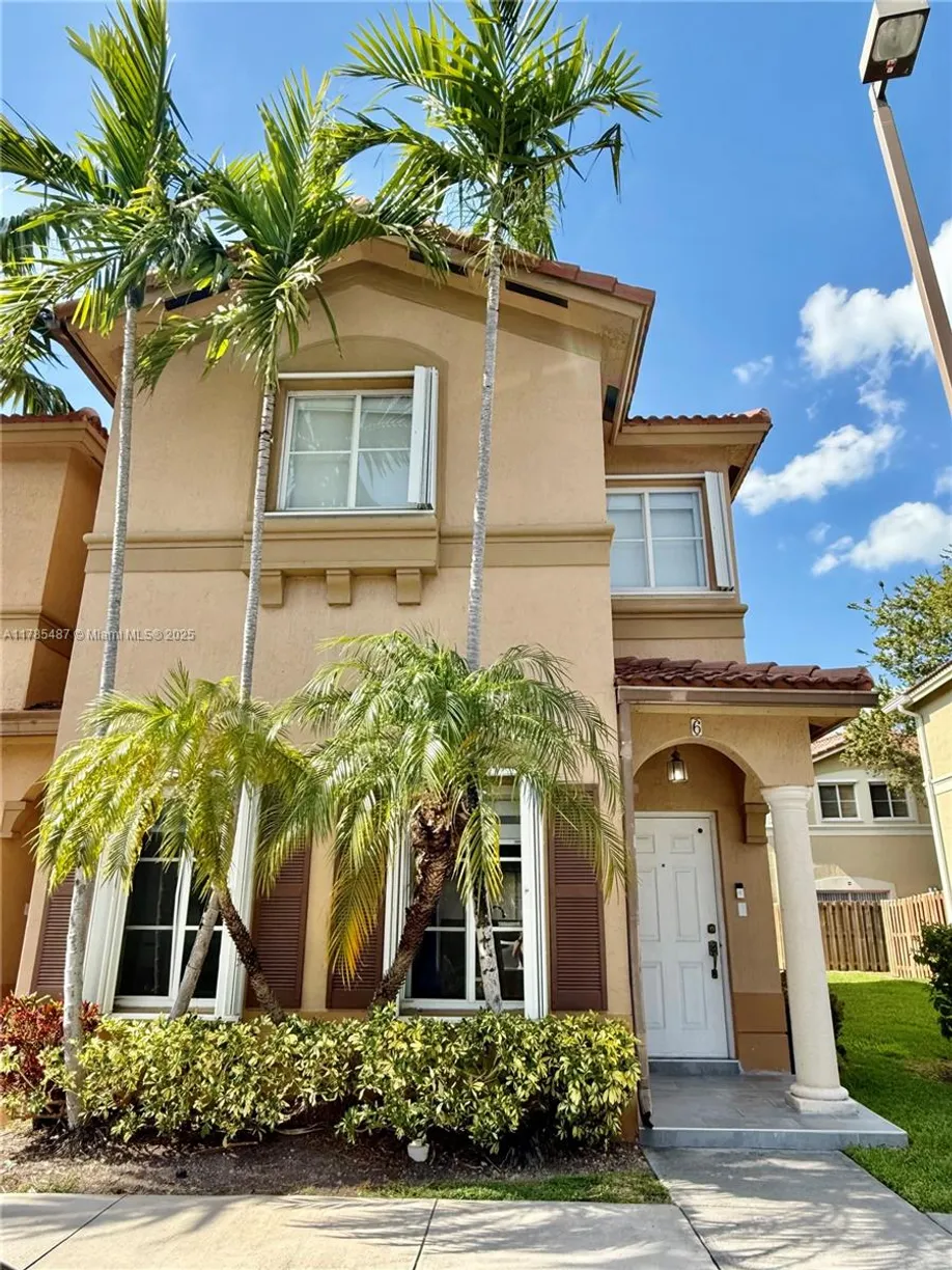 South Florida Real Estate | View 10775 NW 83rd Ter, 6-28 | 3 Beds, 2 Baths