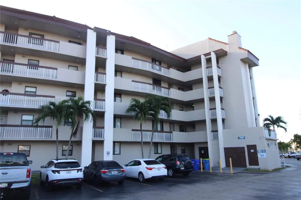 South Florida Real Estate | View  | 1 Bed, 1 Bath