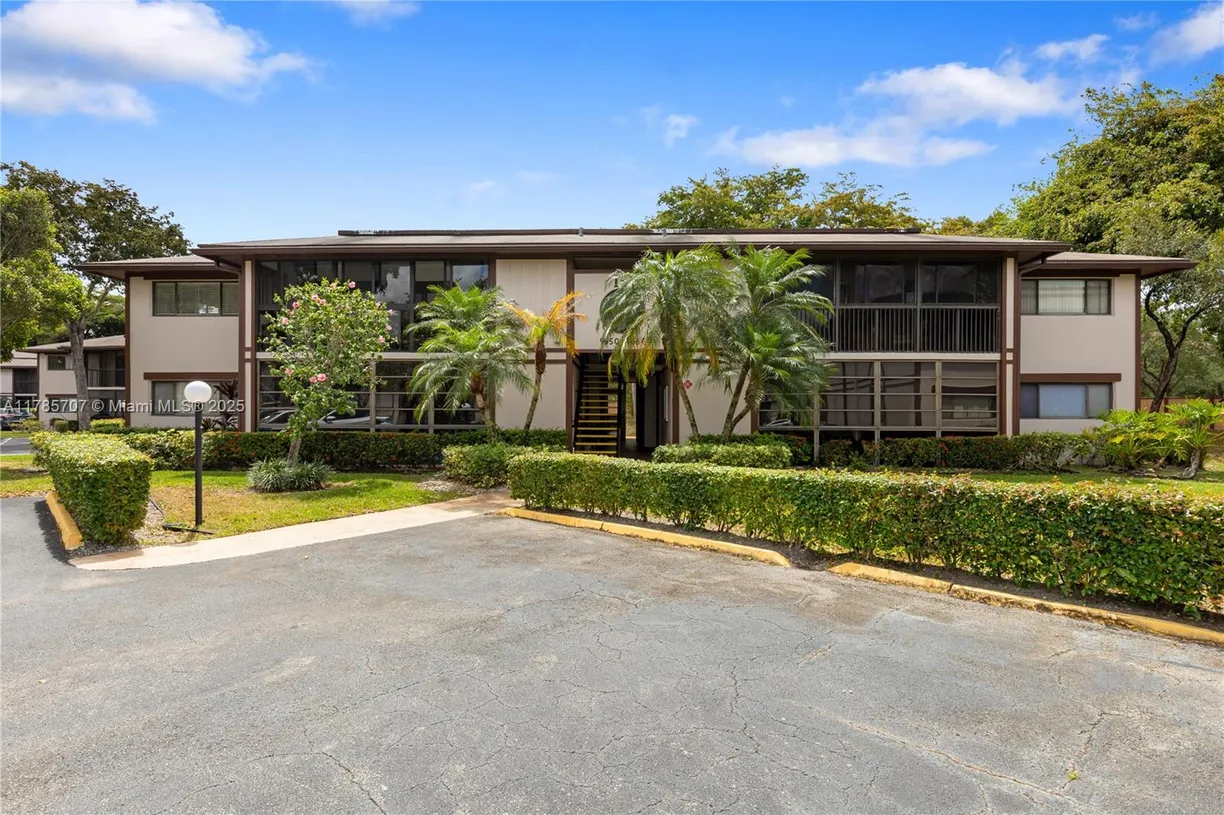 South Florida Real Estate | View 9660 S Belfort Cir, 207 | Listing