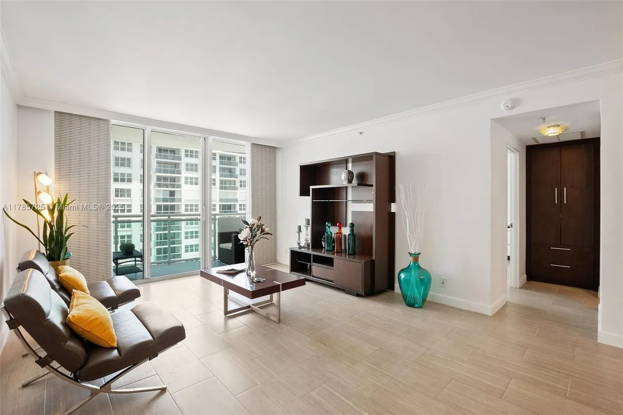South Florida Real Estate | View 3001 S Ocean Dr, 1407 | 1 Bed, 1 Bath