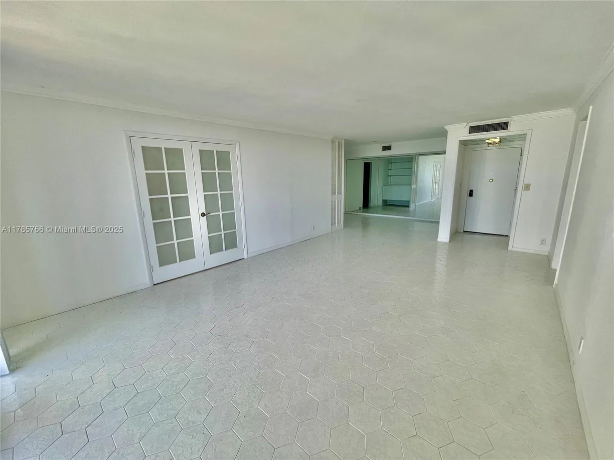 South Florida Real Estate | View 1111 Crandon Blvd, B804 | Listing