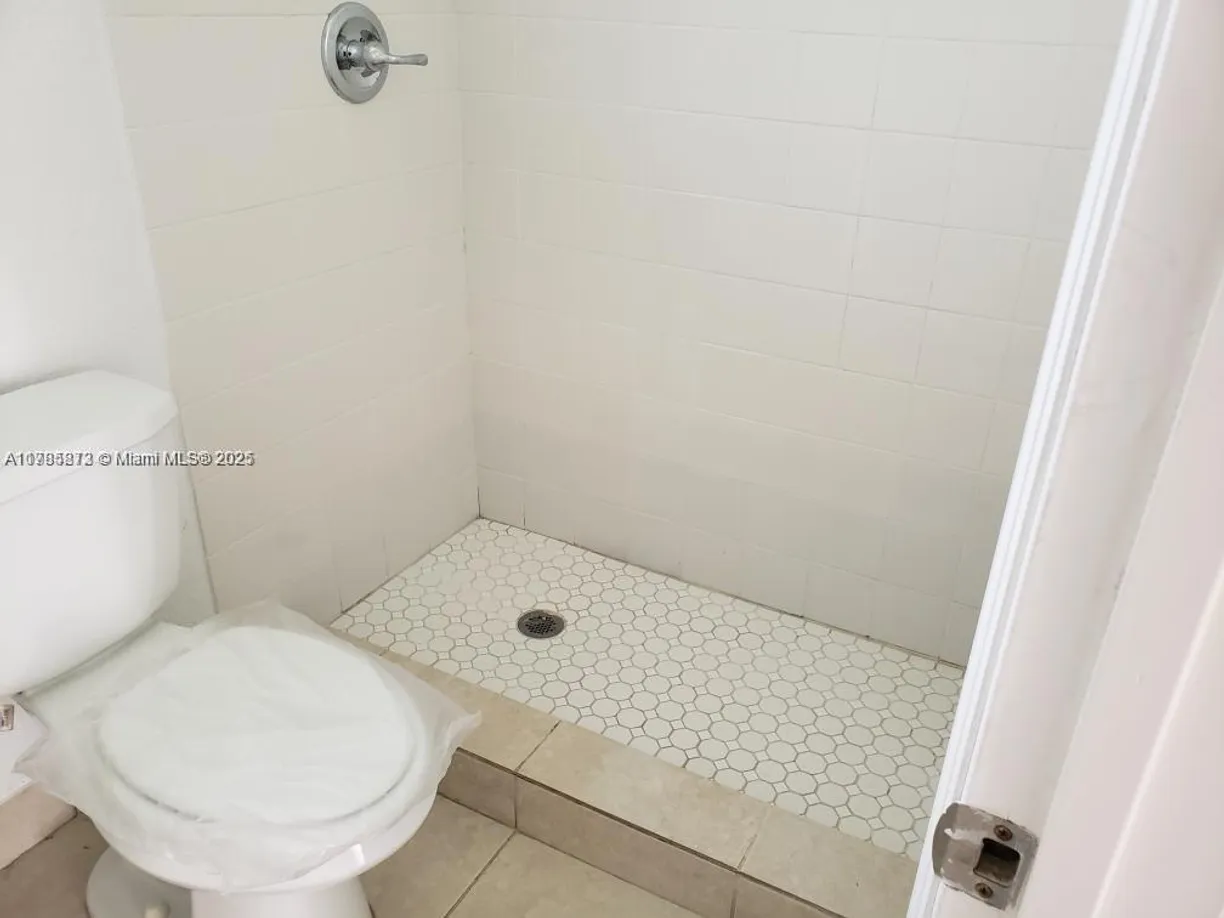 South Florida Real Estate | View 2929 NW 88th St, 3 | Listing