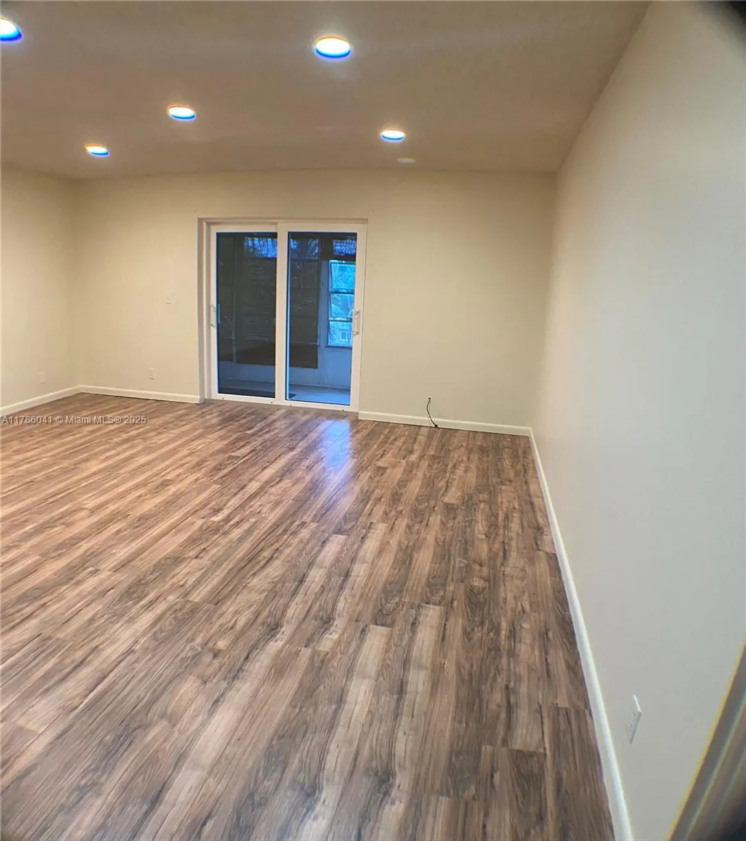 South Florida Real Estate | View 2061 NW 47th Ter, 302 | 1 Bed, 1 Bath