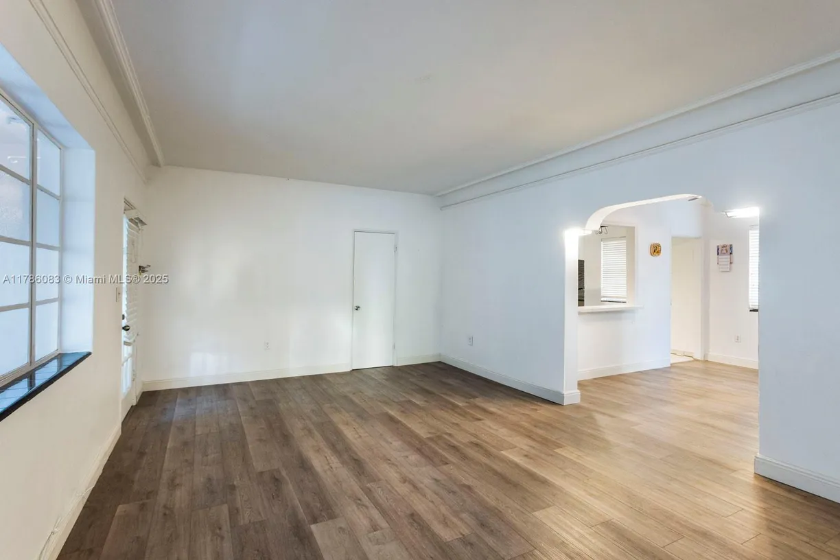 South Florida Real Estate | View 1610 Pennsylvania Ave, 1 | Listing