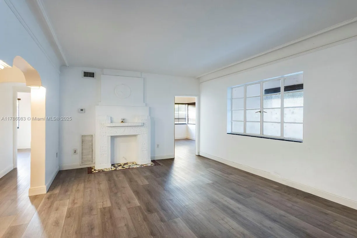 South Florida Real Estate | View 1610 Pennsylvania Ave, 1 | Listing