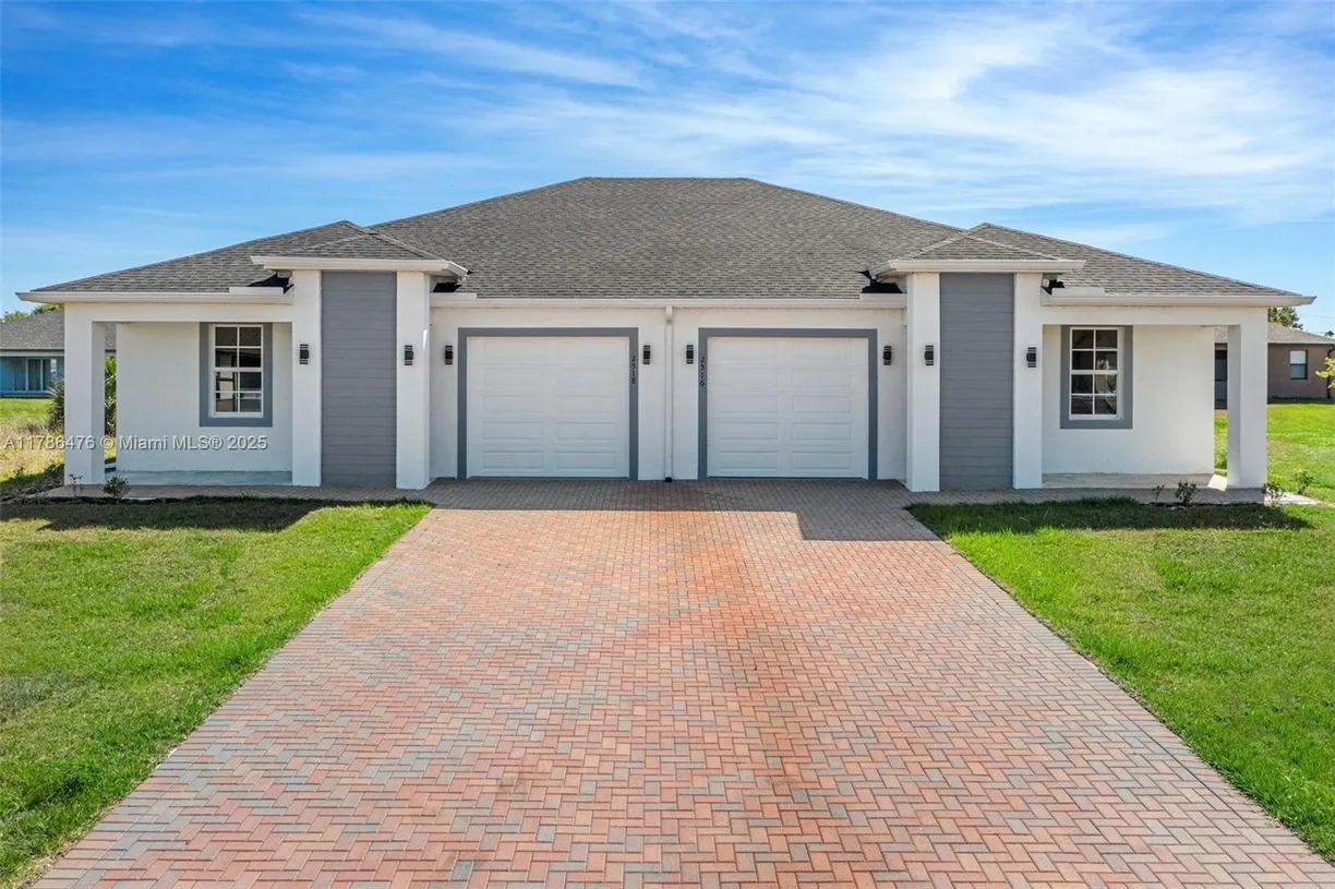 South Florida Real Estate | View 2516 Park RD