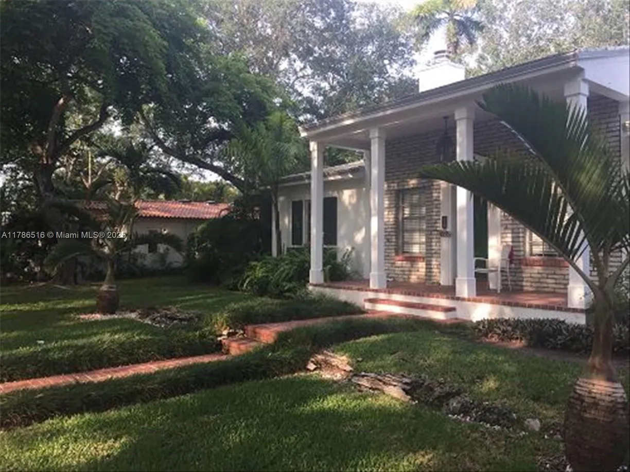 South Florida Real Estate | View 6832 Mindello St | 3 Beds, 3 Baths