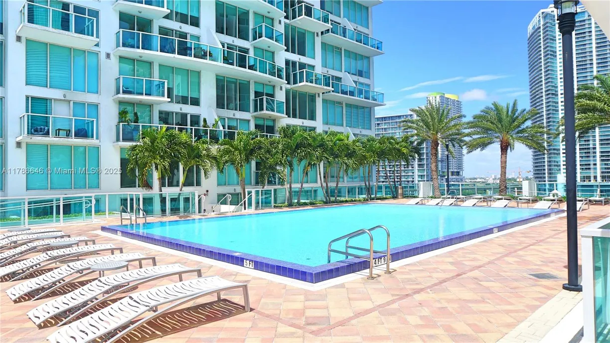 South Florida Real Estate | View 41 SE 5th St, 814 | Listing