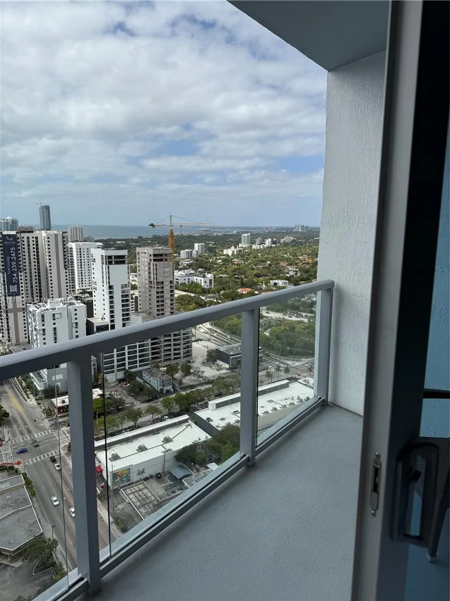 South Florida Real Estate | View 185 SW 7th St, 3406 | Listing