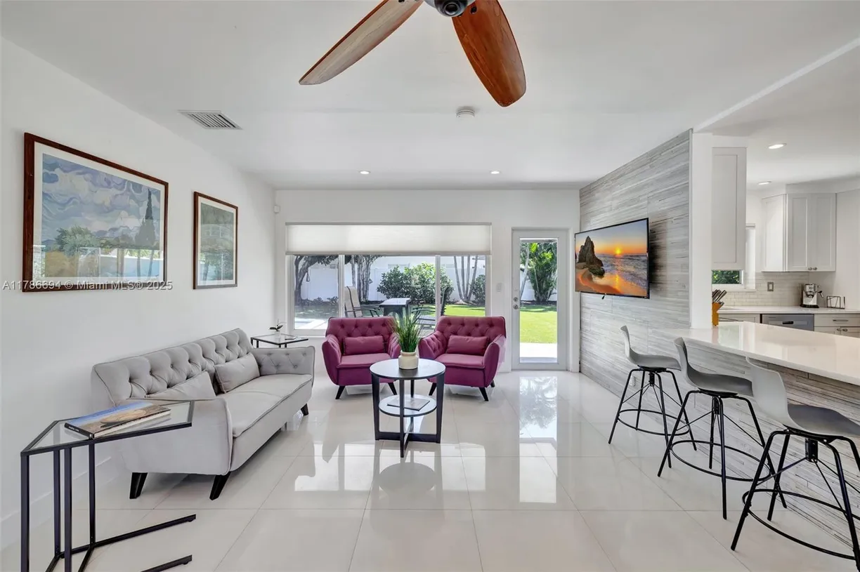 South Florida Real Estate | View 2506 NE 30th St | Listing