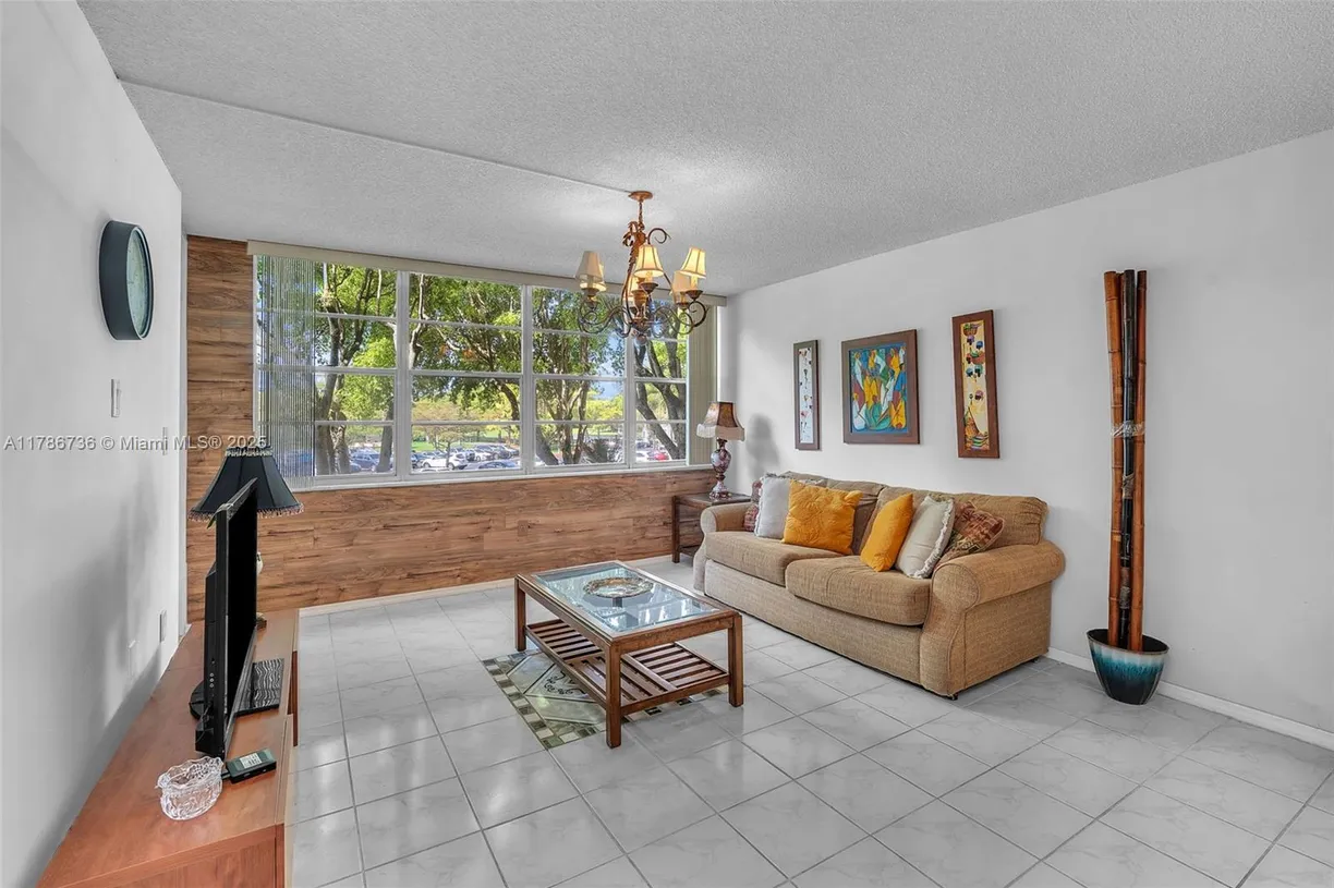 South Florida Real Estate | View 1400 Saint Charles Pl, 214 | Listing