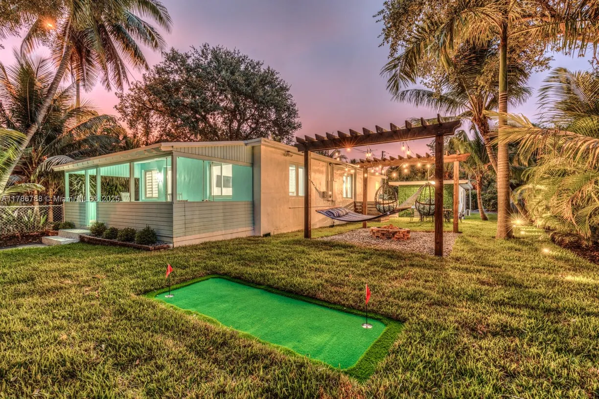 South Florida Real Estate | View 1960 Riverside Dr | Listing