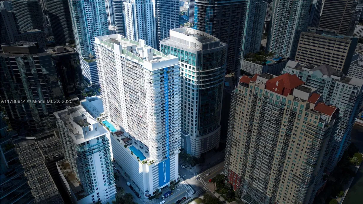 South Florida Real Estate | View 1200 Brickell Bay Drive, 3902 | Listing