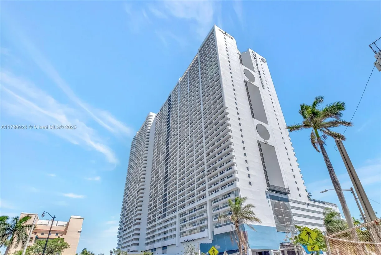 South Florida Real Estate | View 1717 N Bayshore Dr, A-1956 | 3 Beds, 3 Baths