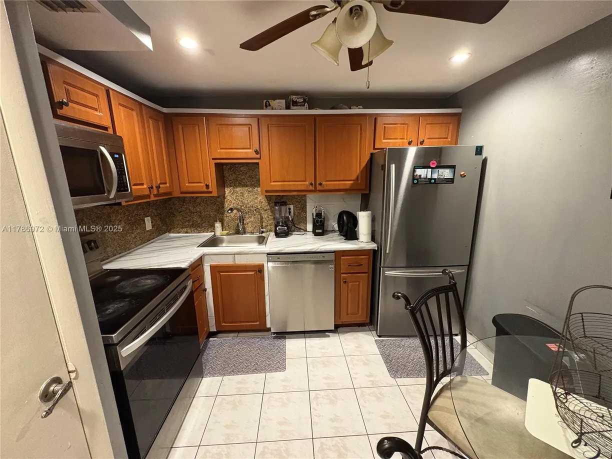 South Florida Real Estate | View 4152 Inverrary Dr, 303 | Listing